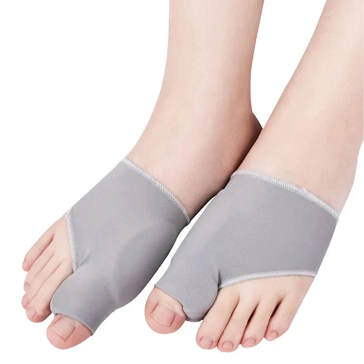 StepSure™: Disfrute de una marcha sin dolor con una suave realineación de los dedos y una comodidad reconfortante.